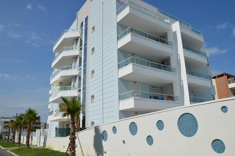 Case Vacanze Blue Bay Resort Roseto Degli Abruzzi Luaran gambar