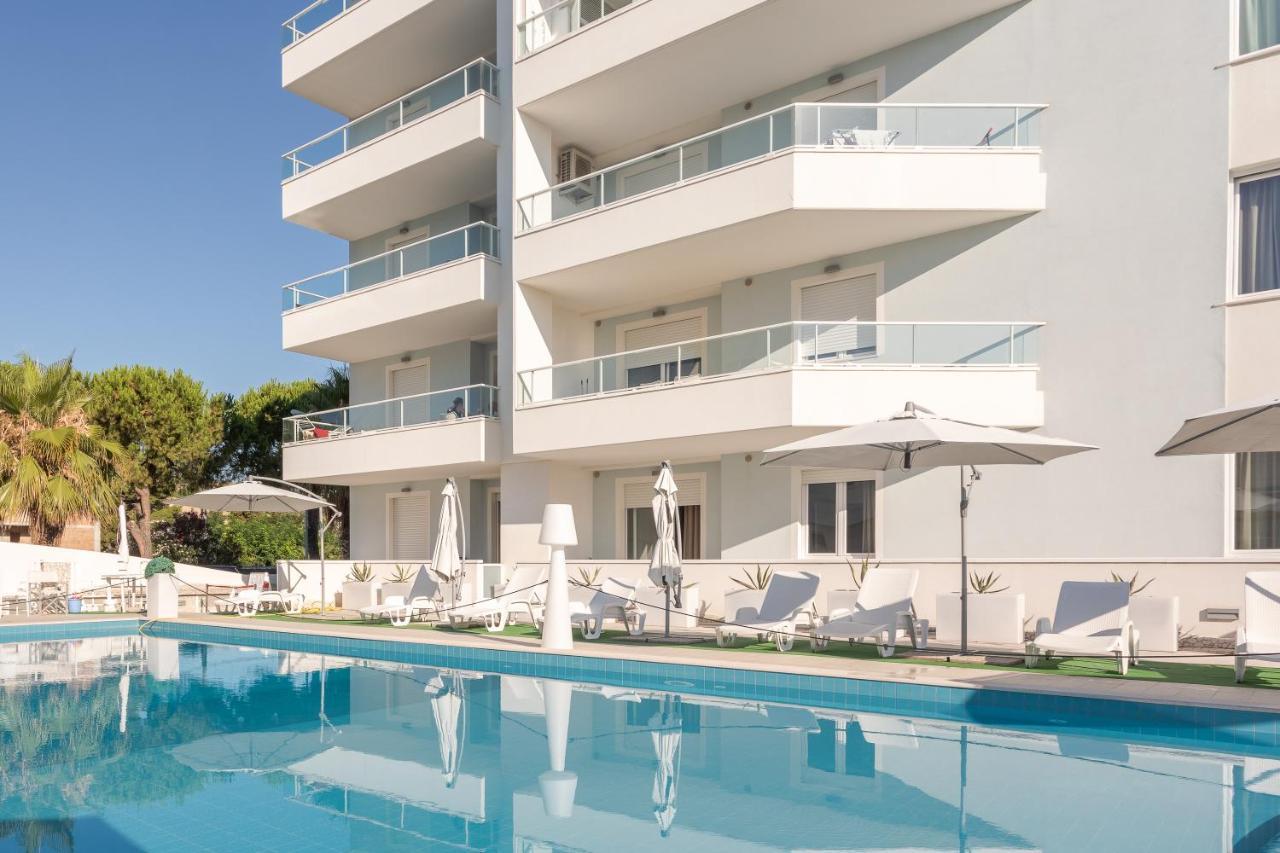 Case Vacanze Blue Bay Resort Roseto Degli Abruzzi Luaran gambar