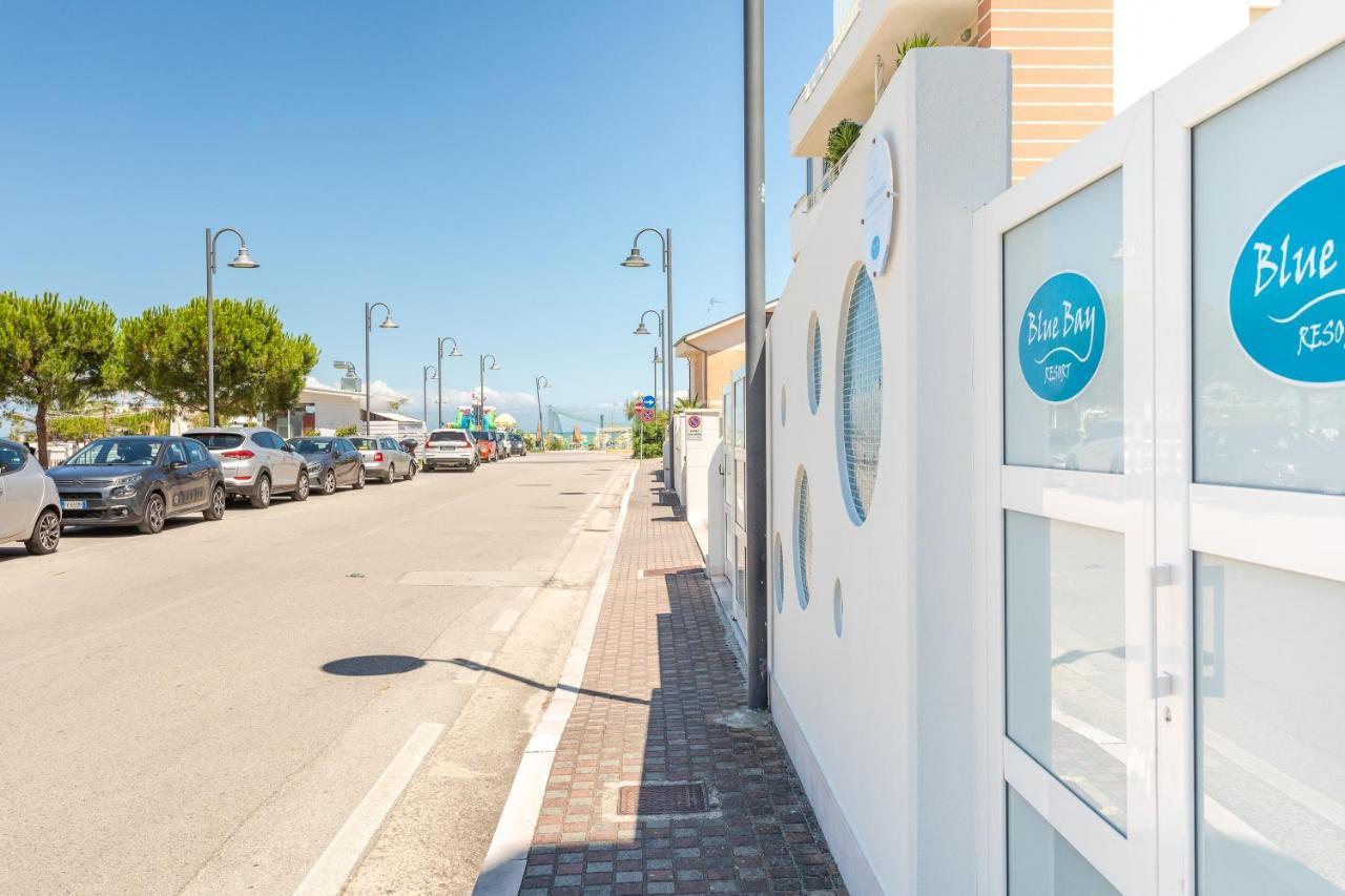 Case Vacanze Blue Bay Resort Roseto Degli Abruzzi Luaran gambar