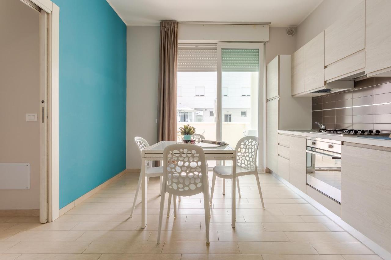 Case Vacanze Blue Bay Resort Roseto Degli Abruzzi Luaran gambar